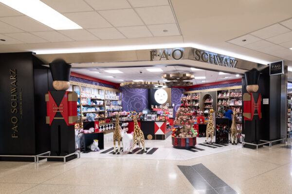 FAO Schwarz opens at Midway Airport - Chicago Business Journal